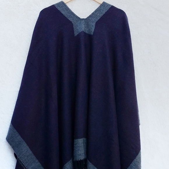 🛍HP🛍 Miss Accessori Women’s Poncho - Picture 4 of 13